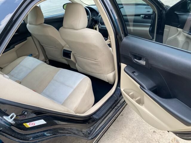 2012 Toyota Camry LE - Photo 8